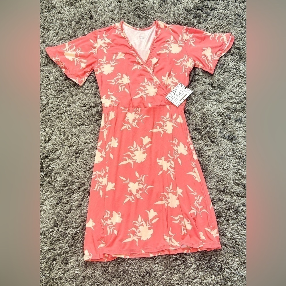 41 Hawthorn Coral Floral Dress
